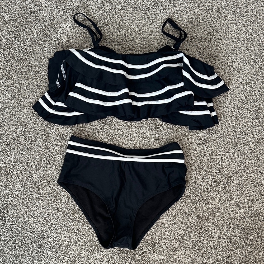 Black and White Ruffled Bikini Set